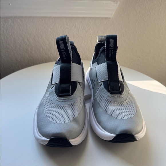 Nike Flex Runner 3 Big Kids' Road Running Shoes Grey, size 1.5 - Picture 5 of 7